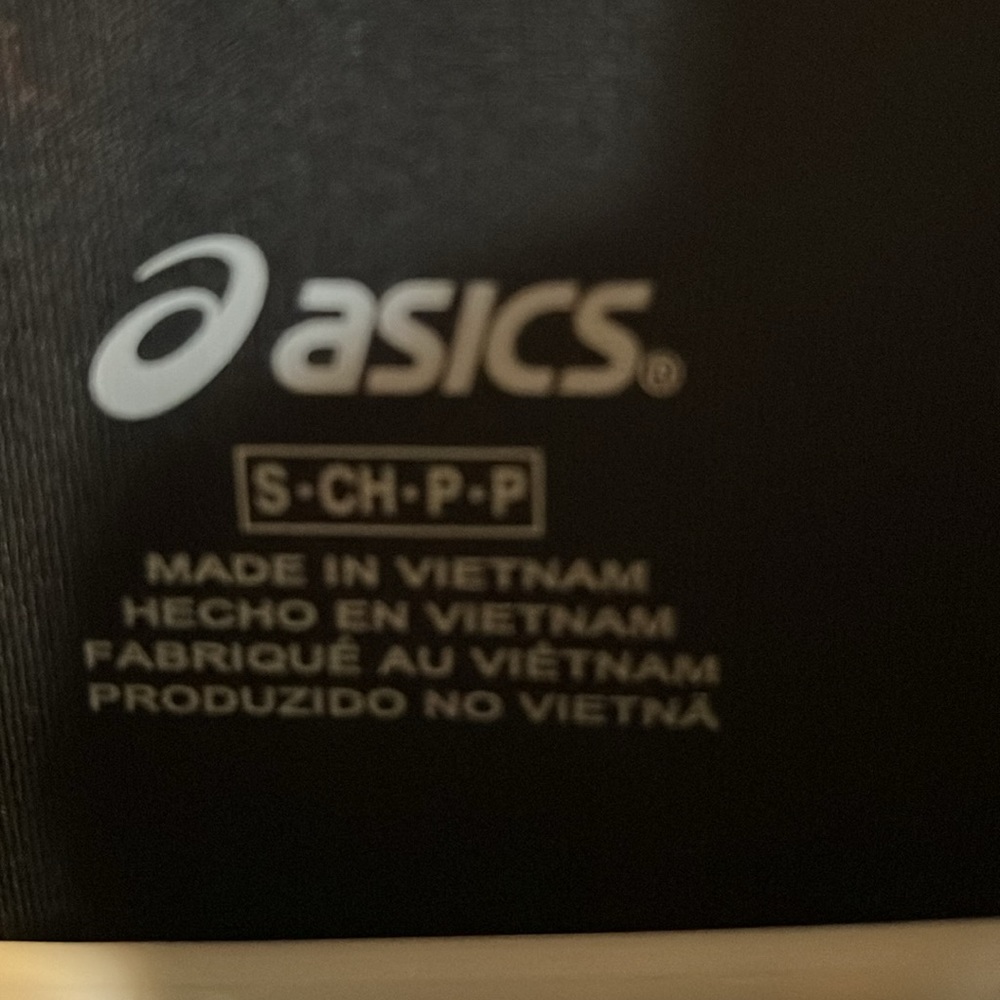 ASICS quarter zip - Picture 3 of 3